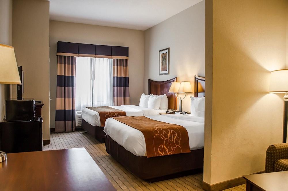 Comfort Suites North Mobile Сараленд Экстерьер фото