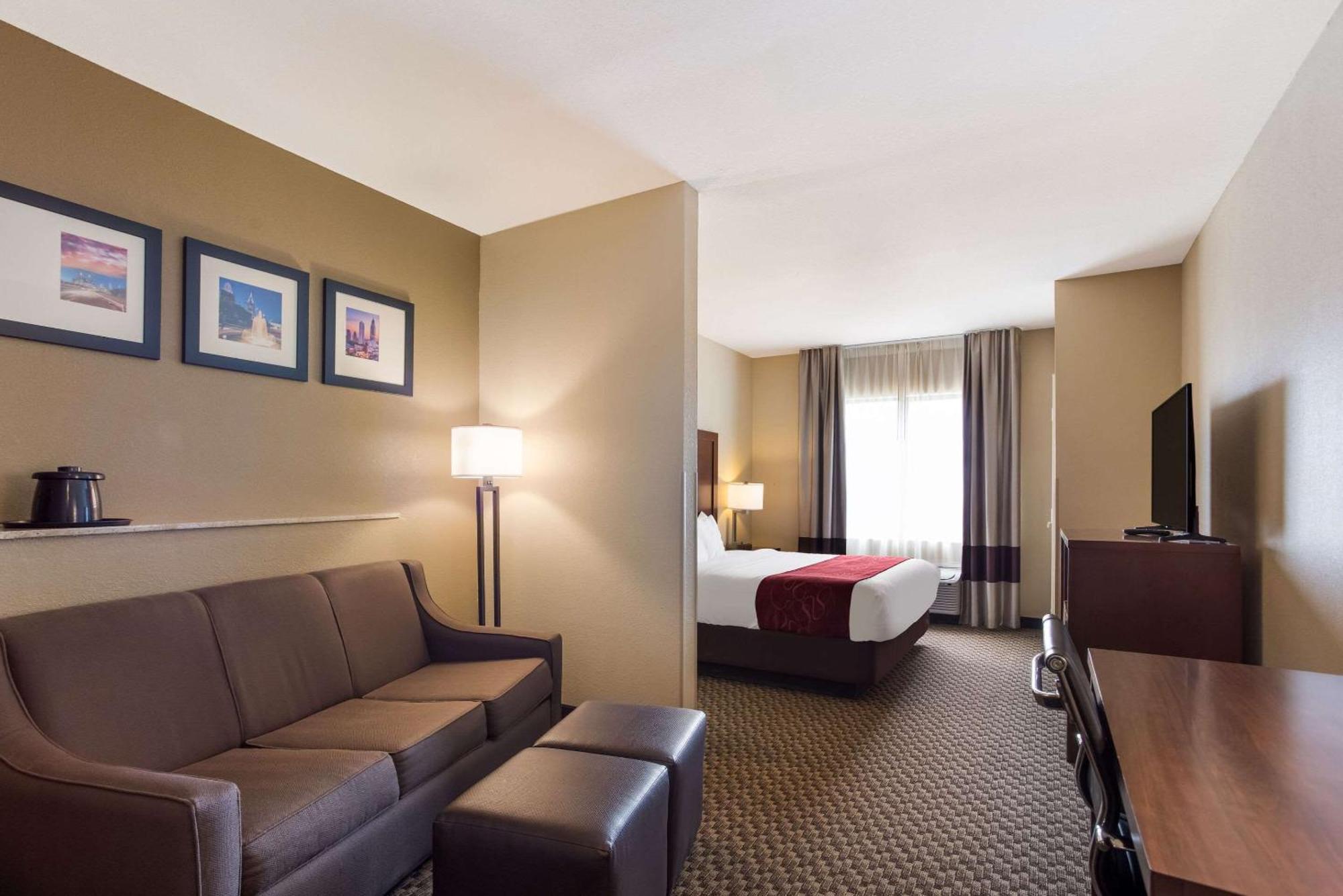 Comfort Suites North Mobile Сараленд Экстерьер фото