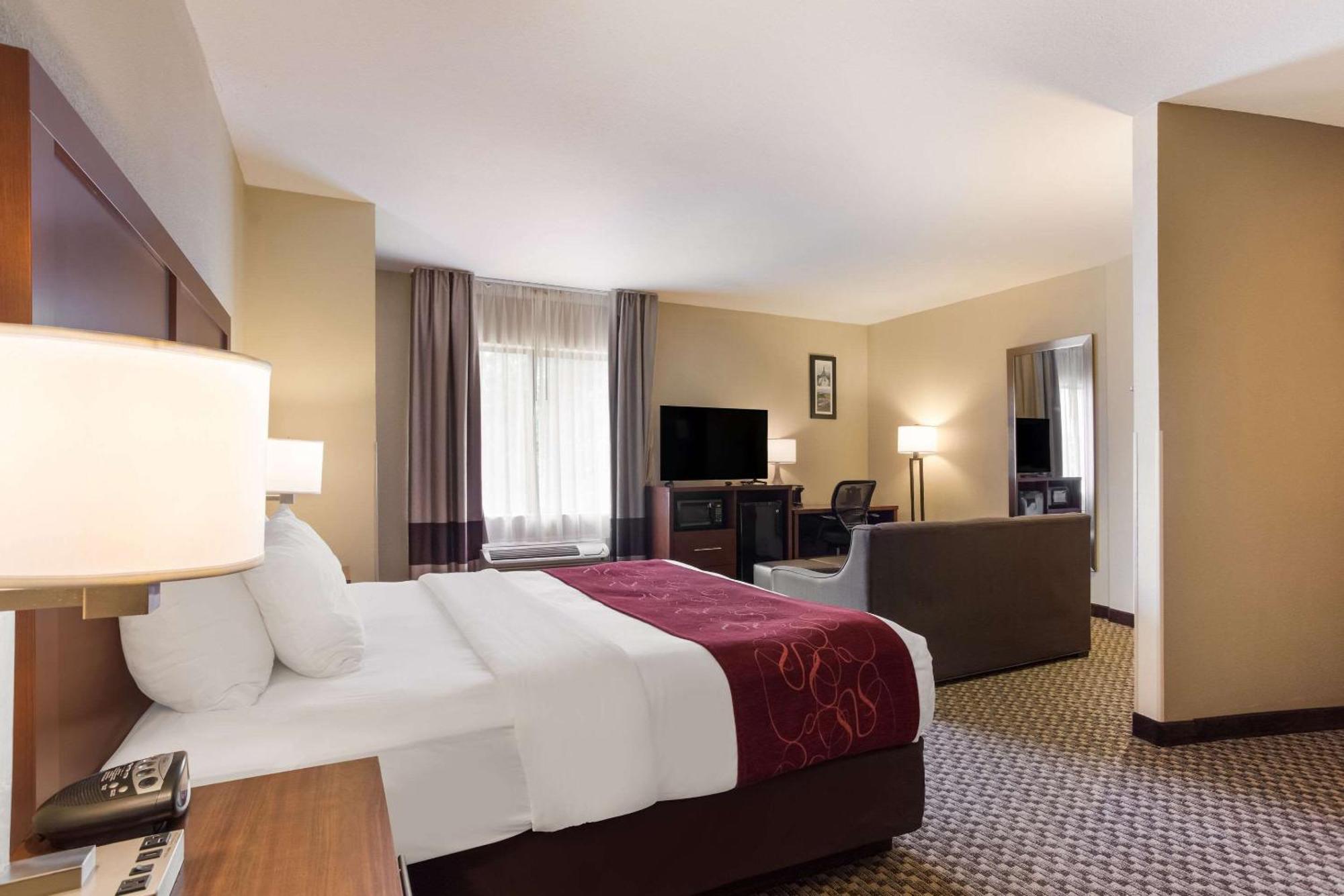Comfort Suites North Mobile Сараленд Экстерьер фото
