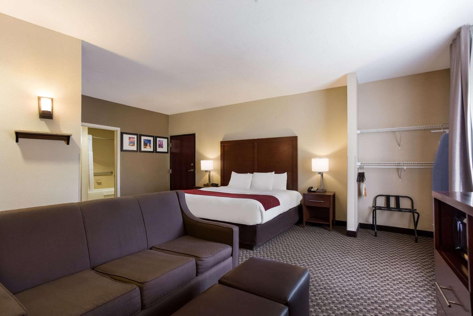 Comfort Suites North Mobile Сараленд Экстерьер фото